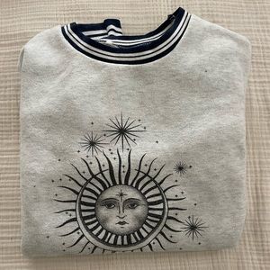 Thrifted Oversize Crewneck, grey and blue details! lightly worn